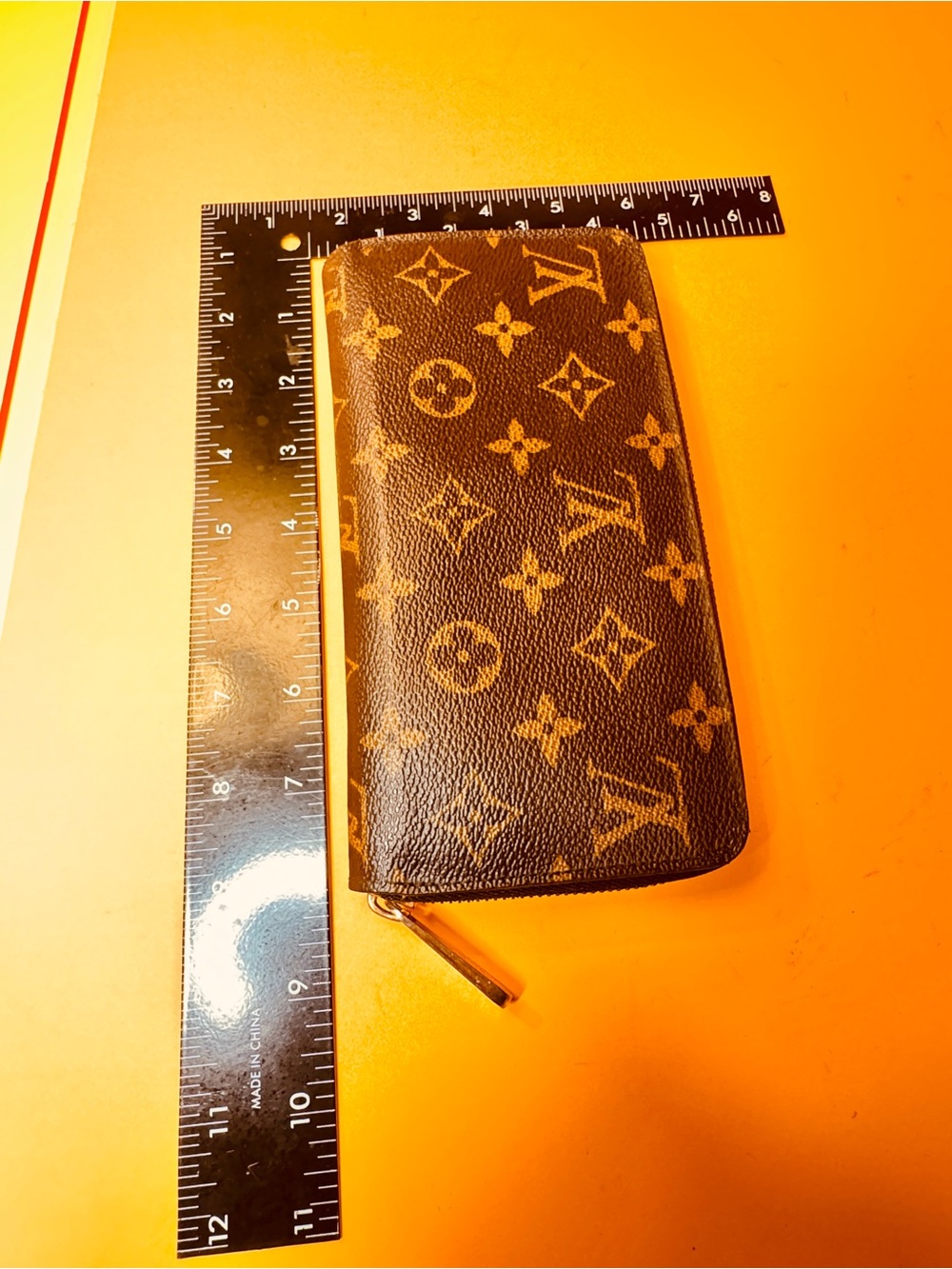 Louis Vuitton Monogram Zip Around Leather Wallet - Brown & Gold Hardware - Picture 3 of 11